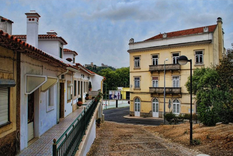Rua da Cascalheira and its cobblestone stairs in the City of Tomar in Portugal